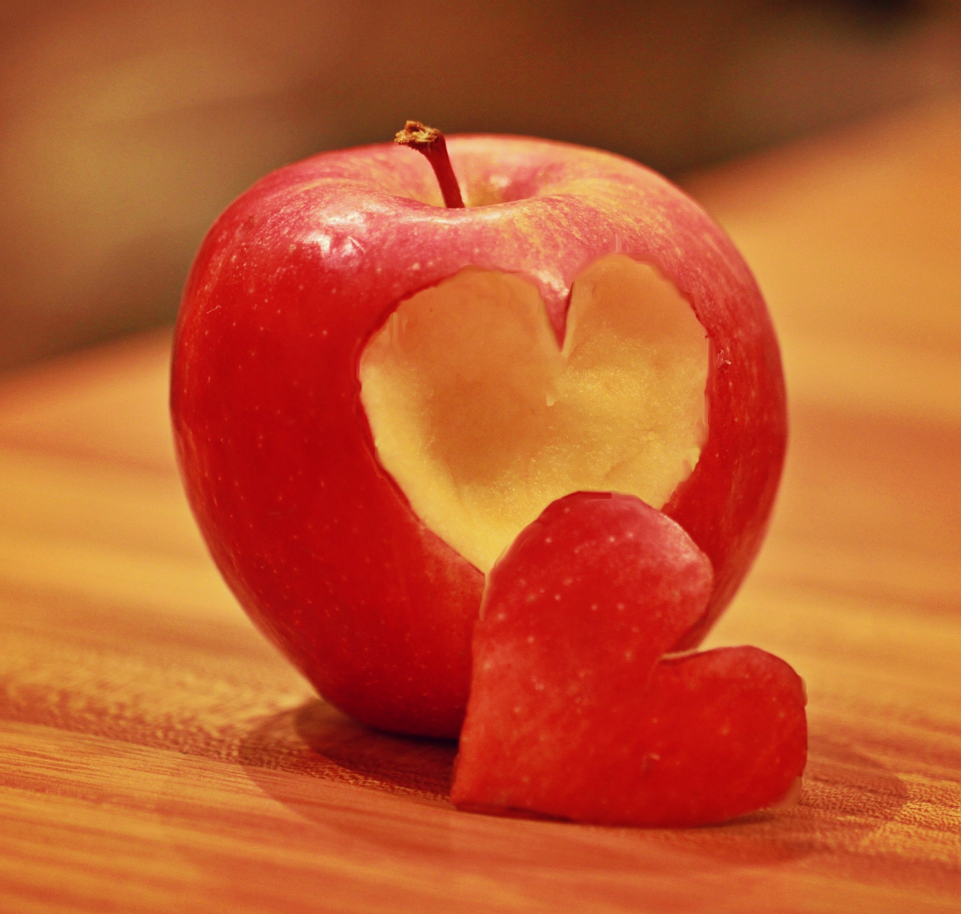 Image of an apple