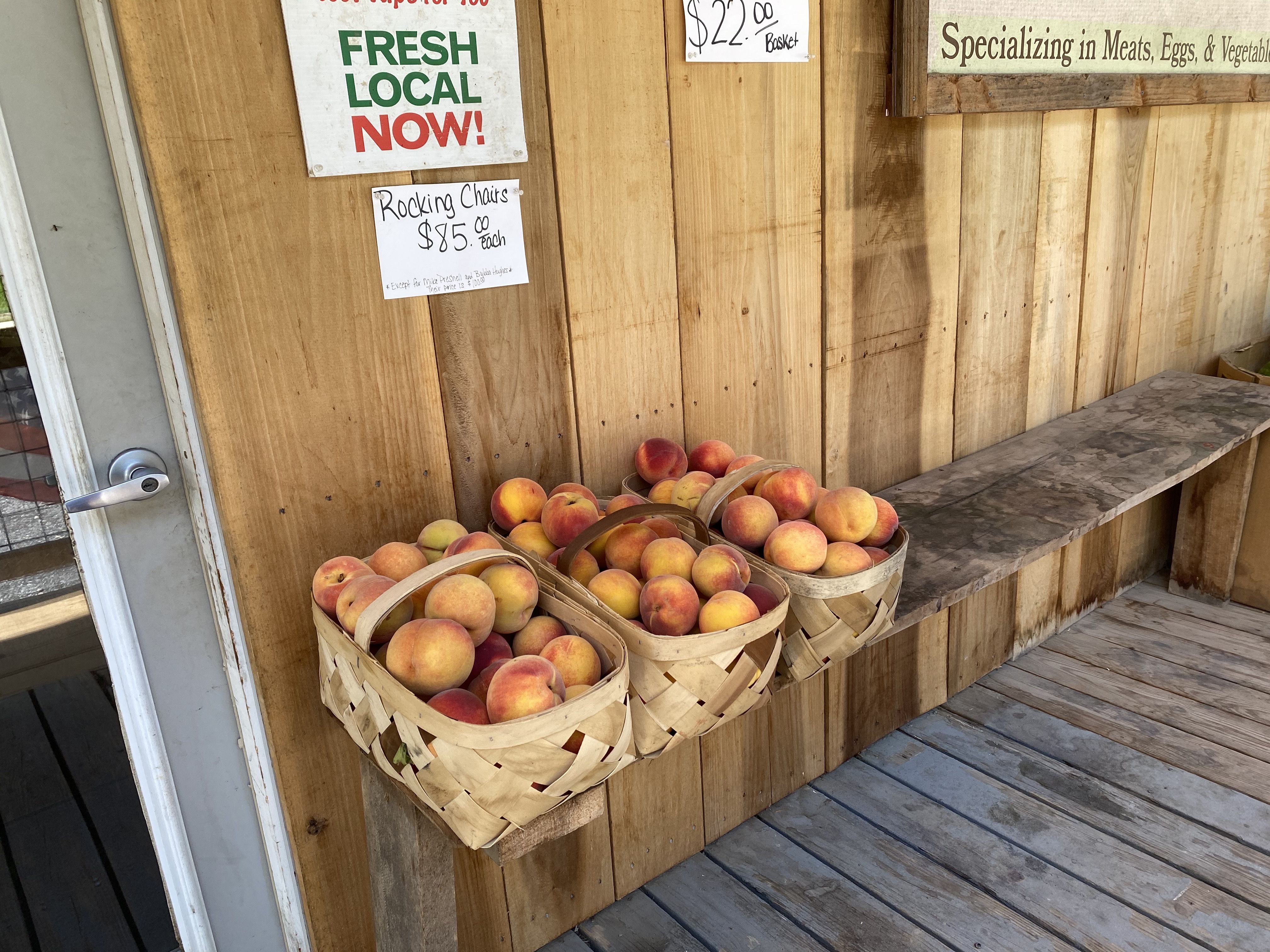 Peaches at the produce stand